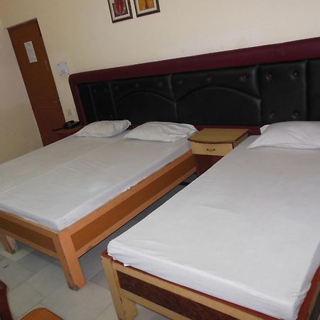 Hotel Taj Plaza, Vip Road, Agra Agra  Exterior photo