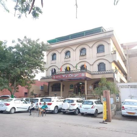 Hotel Taj Plaza, Vip Road, Agra Agra  Exterior photo
