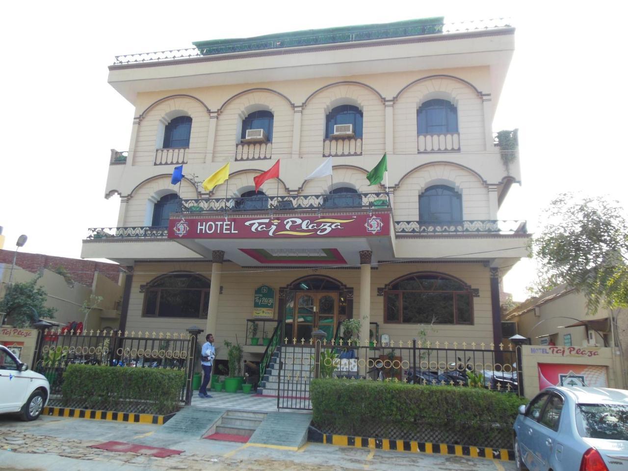 Hotel Taj Plaza, Vip Road, Agra Agra  Exterior photo